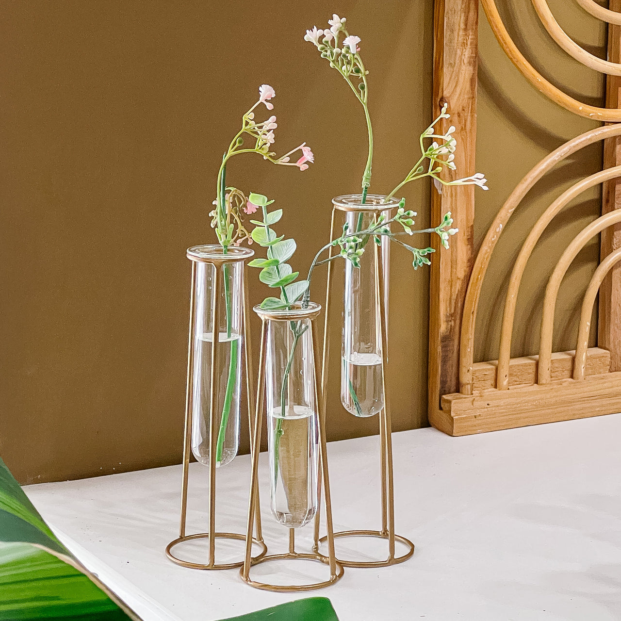 Test Tube Flower Vase Alternate Image 4, Kate Aspen | Bud Vase