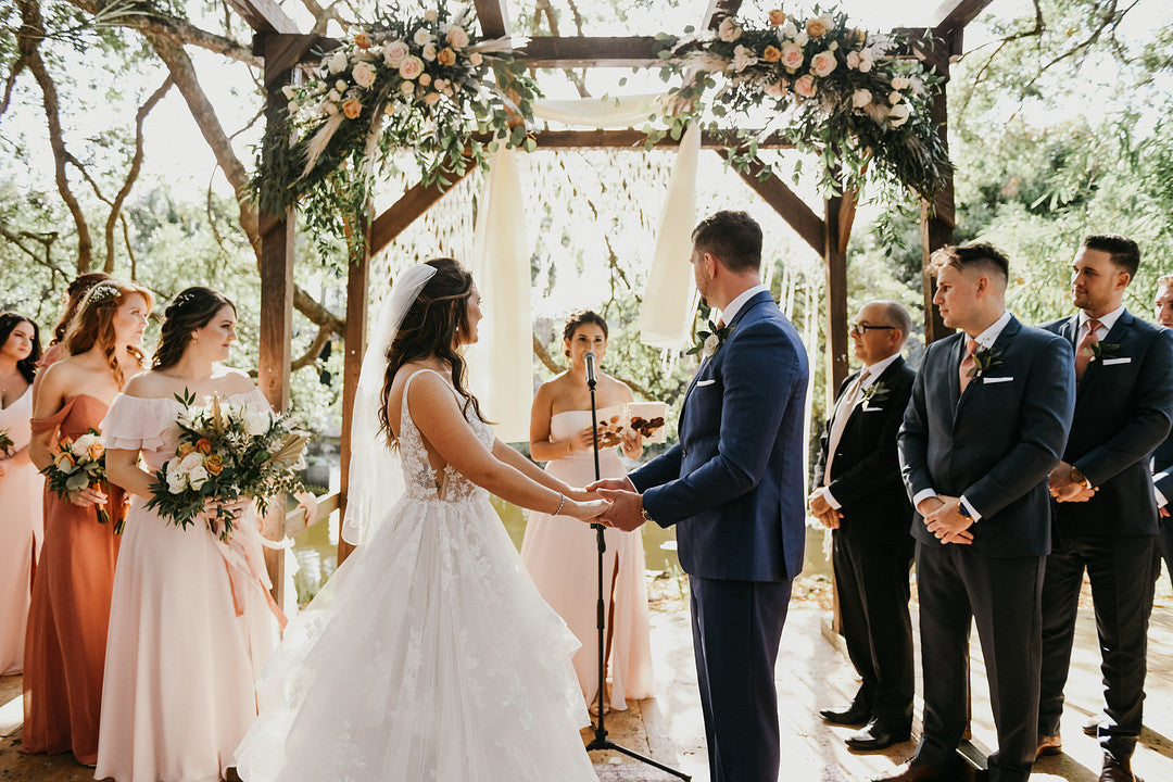 Rustic Fall Wedding Inspo