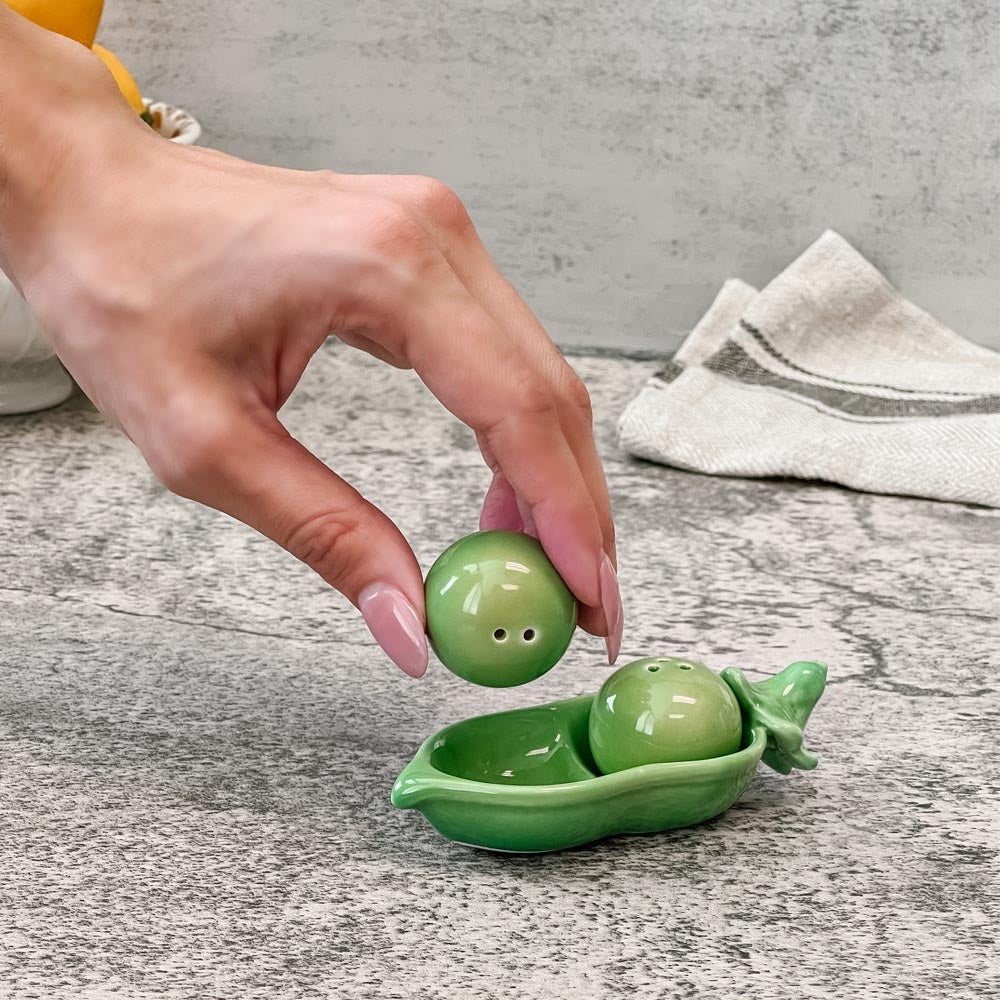 Two Peas in A Pod Ceramic Salt & Pepper Shakers (Set of 4)