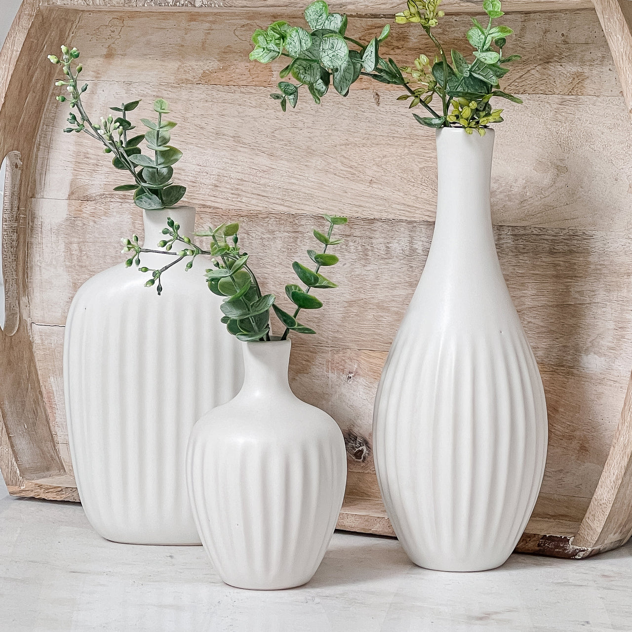 White Textured Ceramic Minimalist Vase (Set of 3) – Kate Aspen