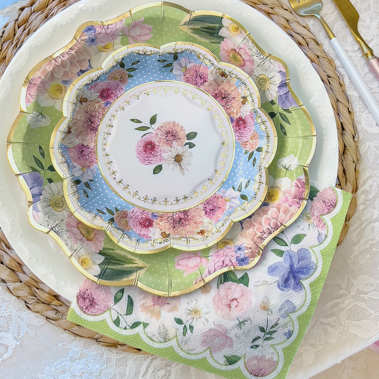 Colorful Plates Pattern Colorful Paper Plates